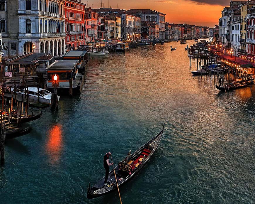 Unleash the Magic of Venice: Insider Tips for Your Trip