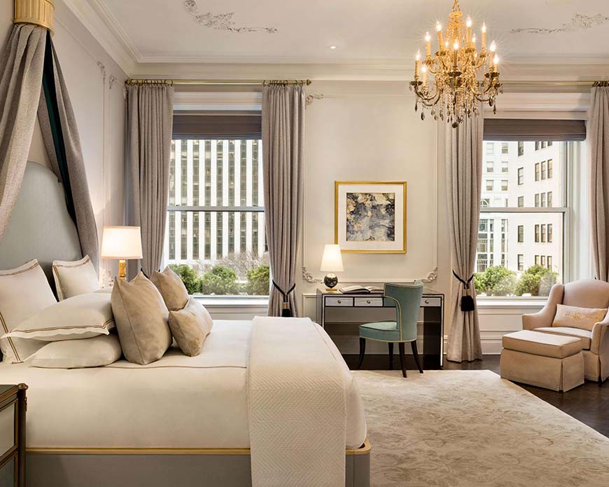Embarking on Extravagance: Discovering New York City’s Opulent Retreats